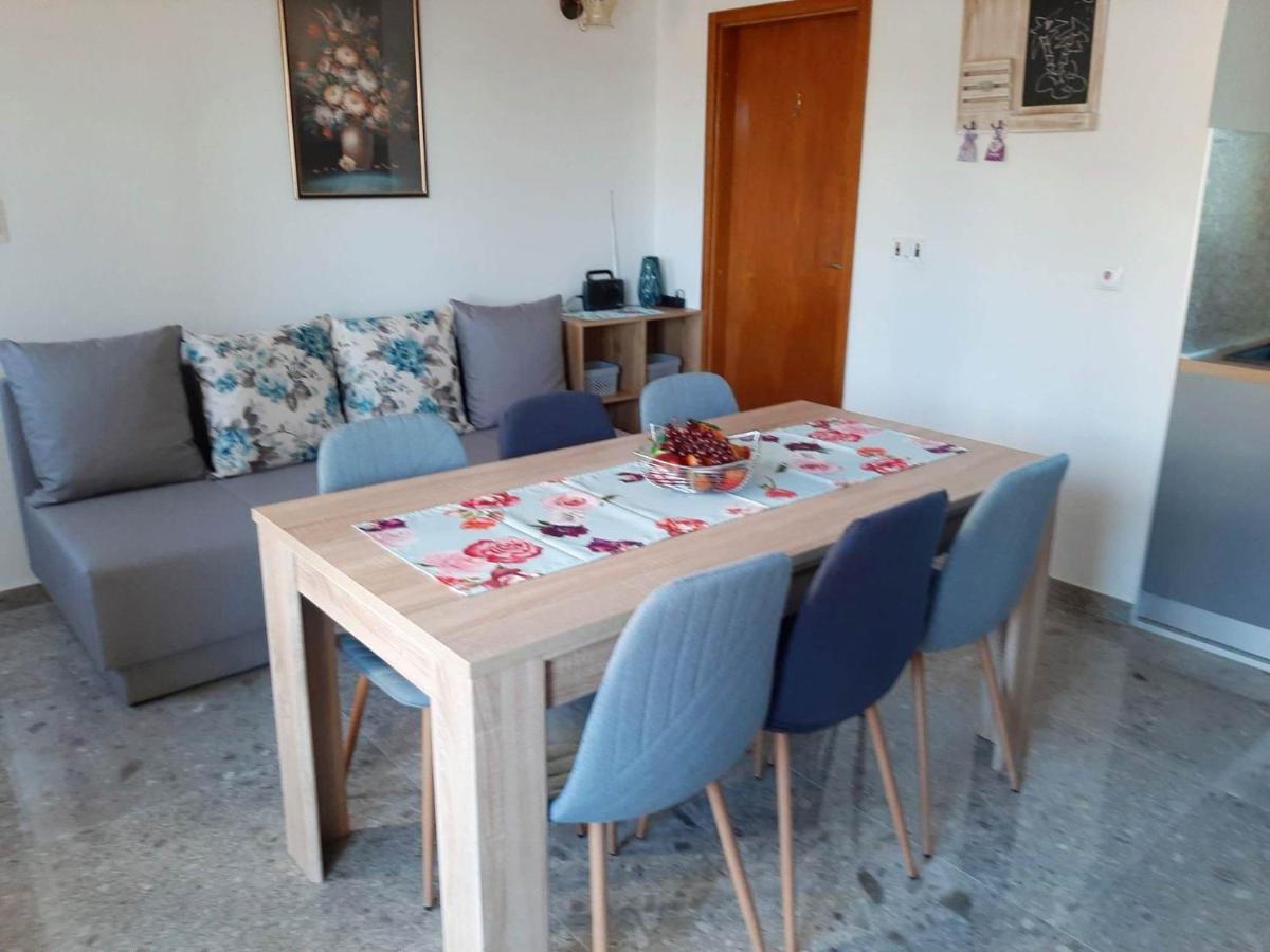 Ema Apartment Brela Luaran gambar